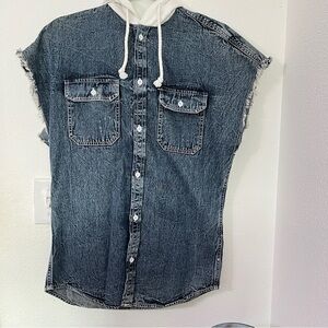 INC International Concept Sleeveless Denim Graphic Patch on back Tiger Size XS